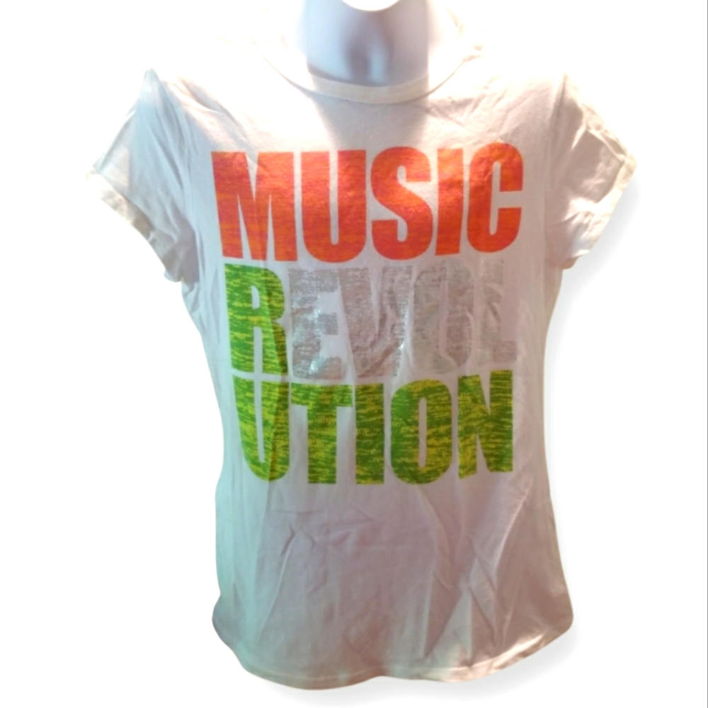 🦋Eyeshadow Music Revolution Tee